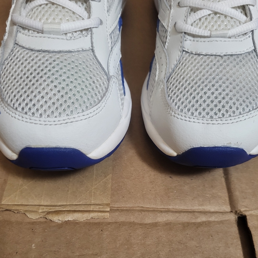 Ryka Stroll White/Blue Sneakers Women Size 8 - Picture 10 of 12